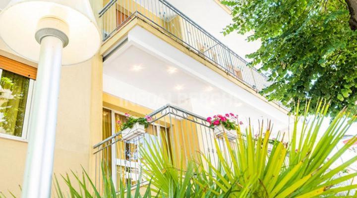 Hotel De La Ville Rimini Zewnętrze zdjęcie