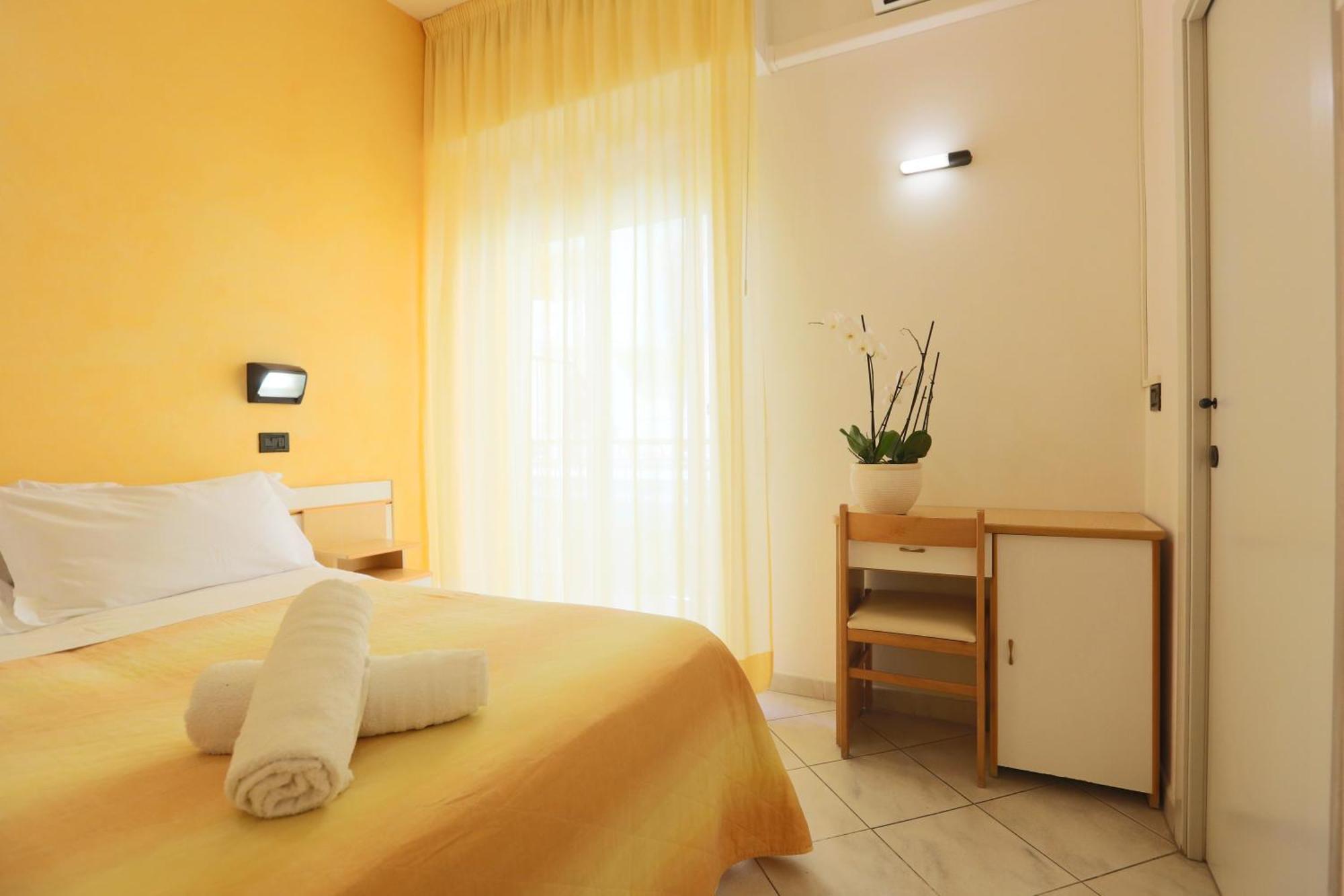 Hotel De La Ville Rimini Zewnętrze zdjęcie